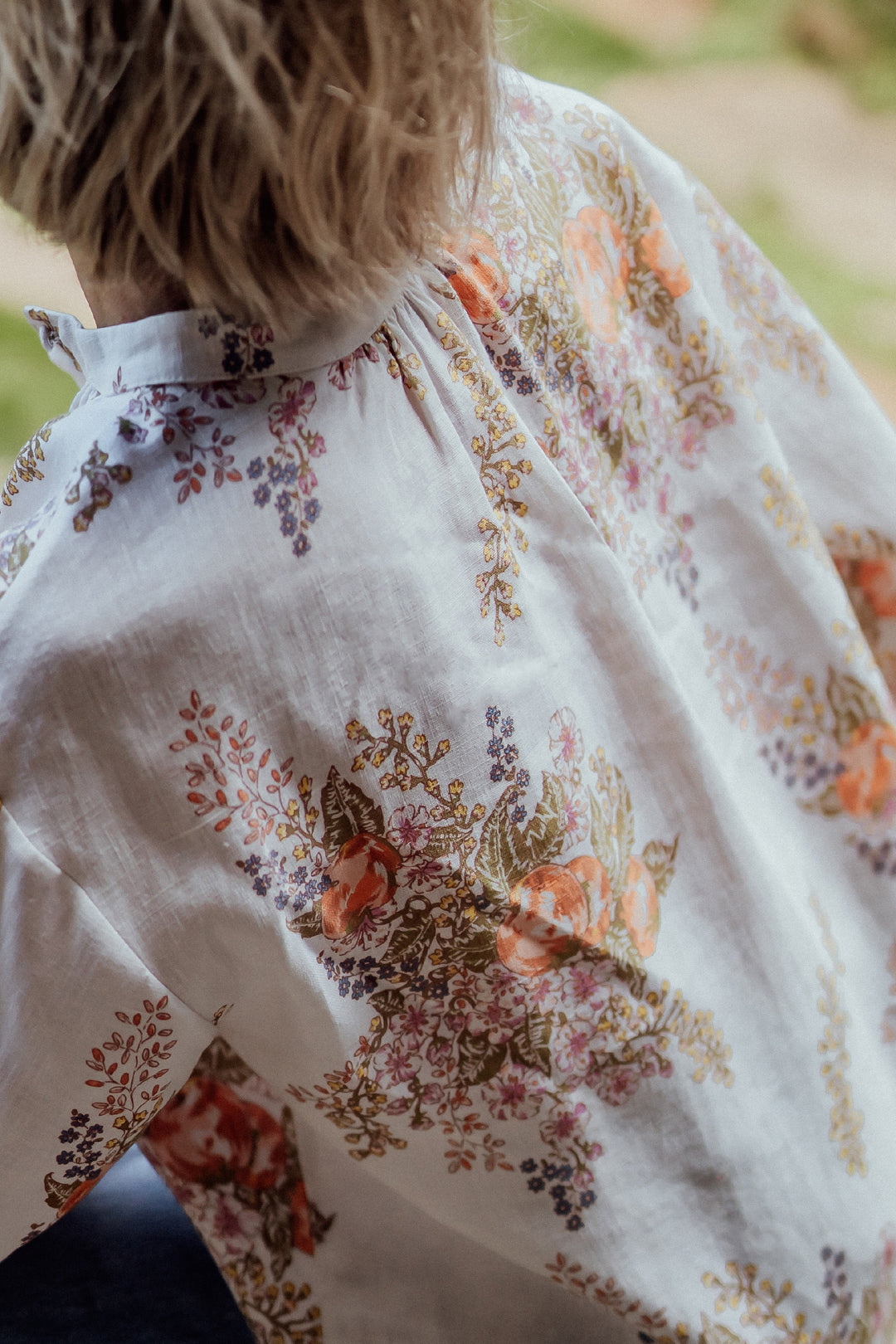 foundling les fleurs sauvages linen button blouse floral