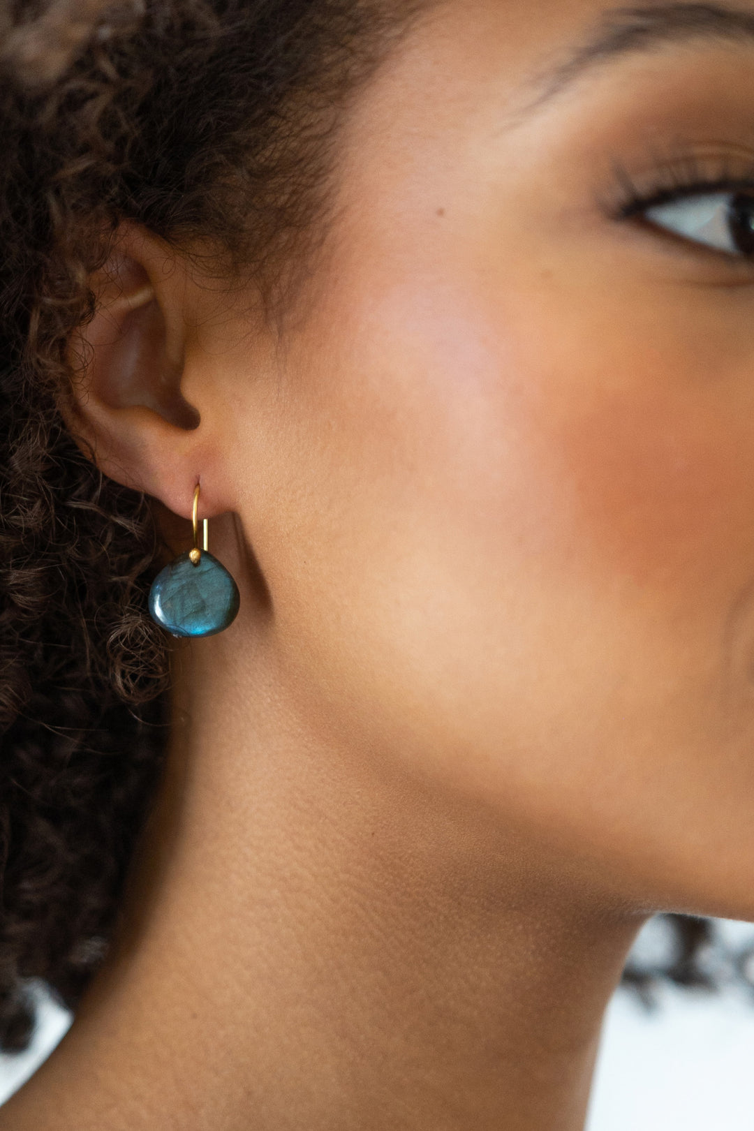 Cabochon labradorite teardrop earrings