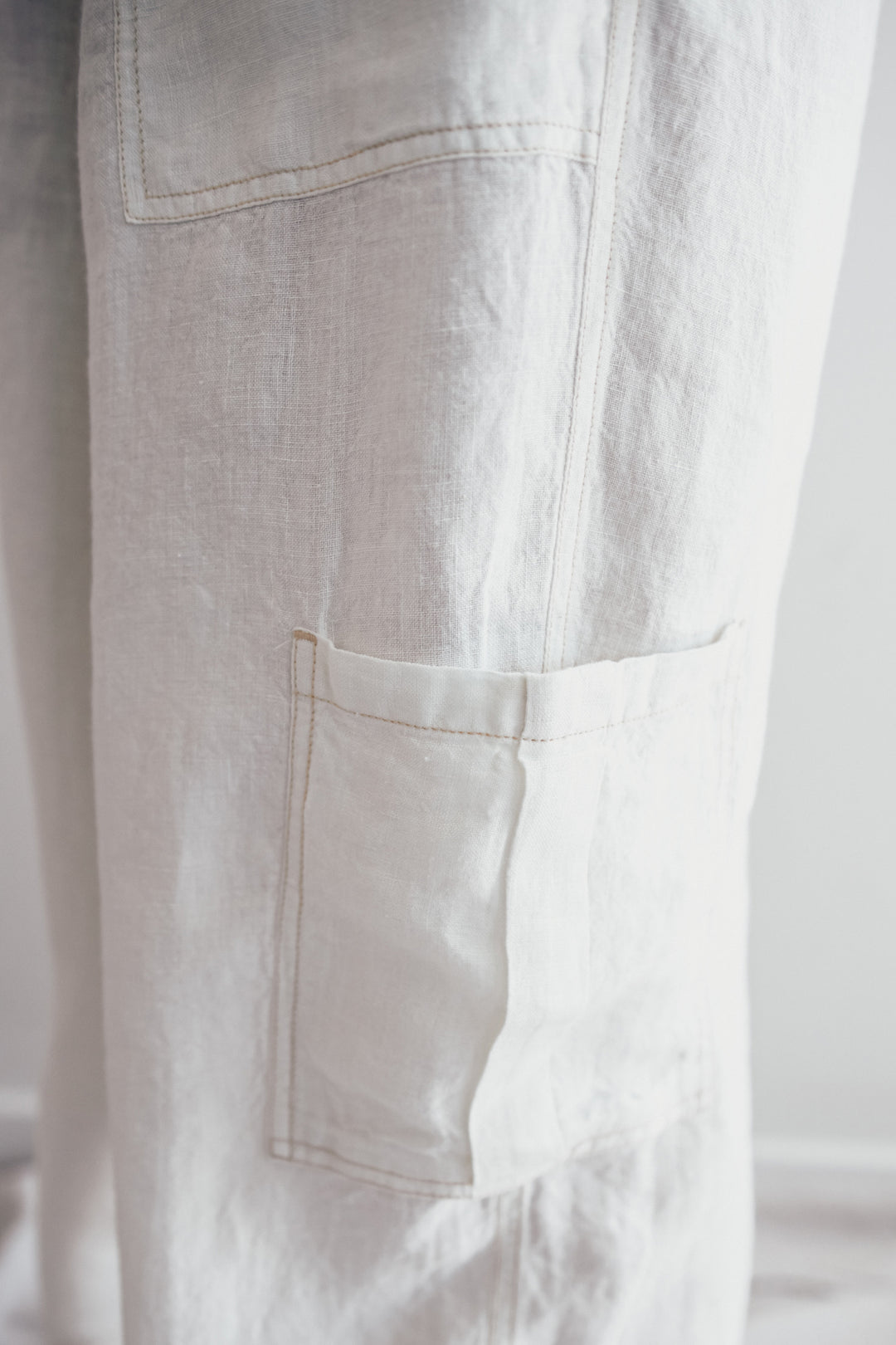 BONE LINEN WIDE LEG CARGO PANTS