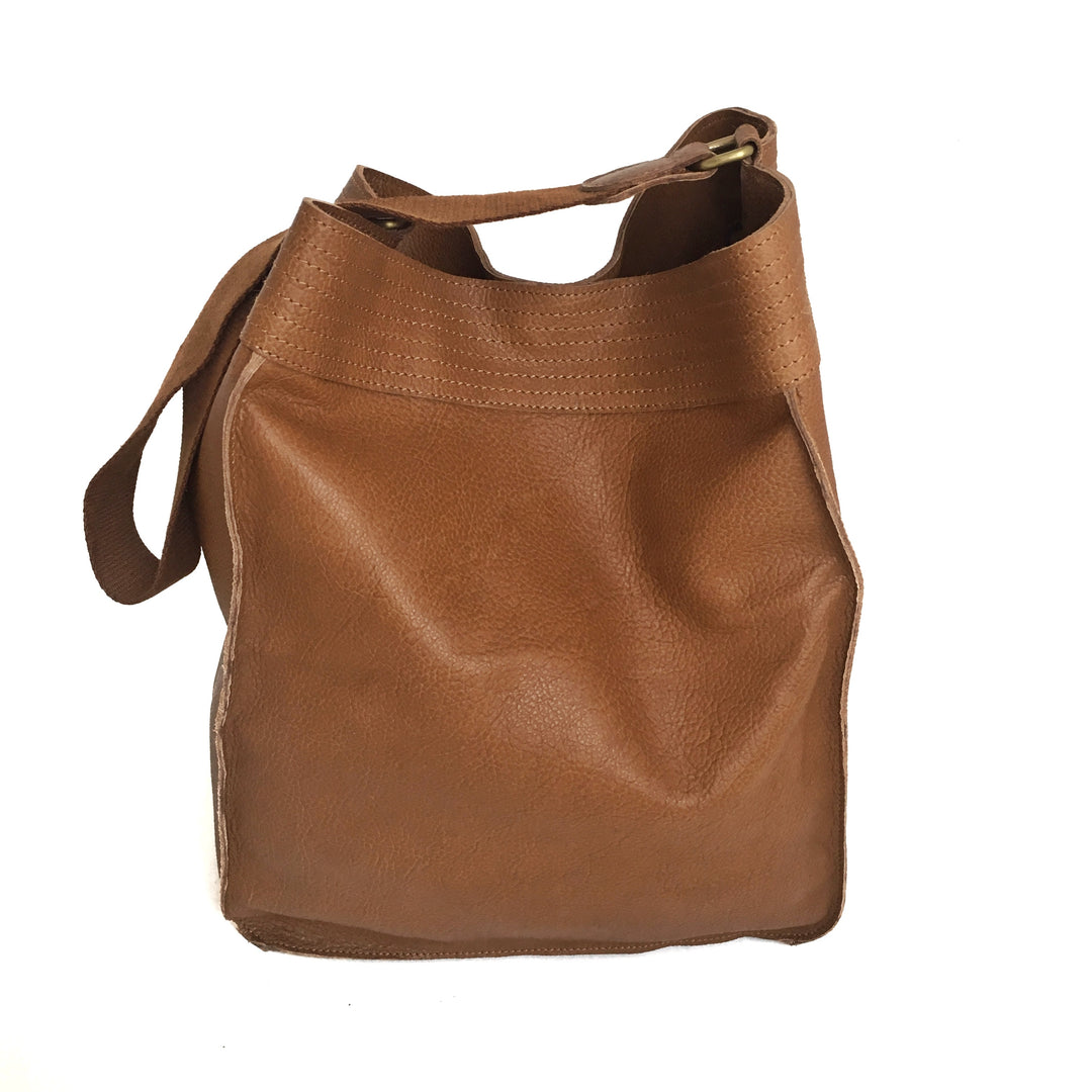 nomad leather slouch