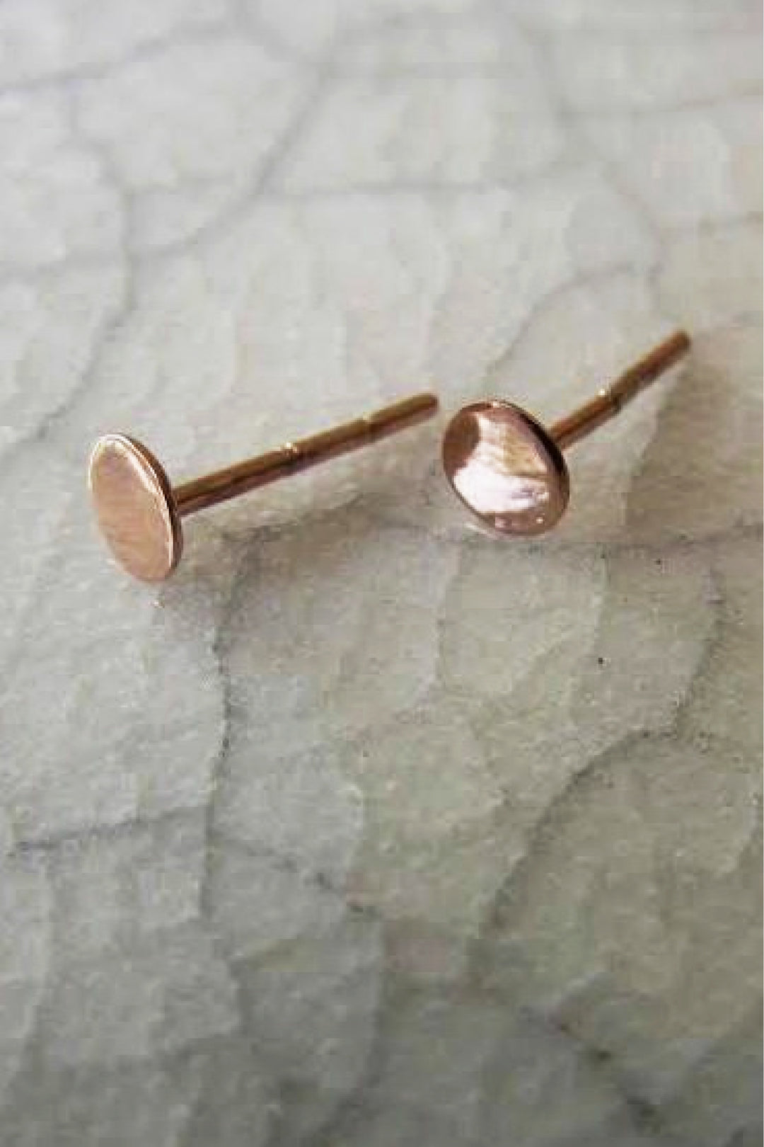 Solis rose gold stud polished earrings