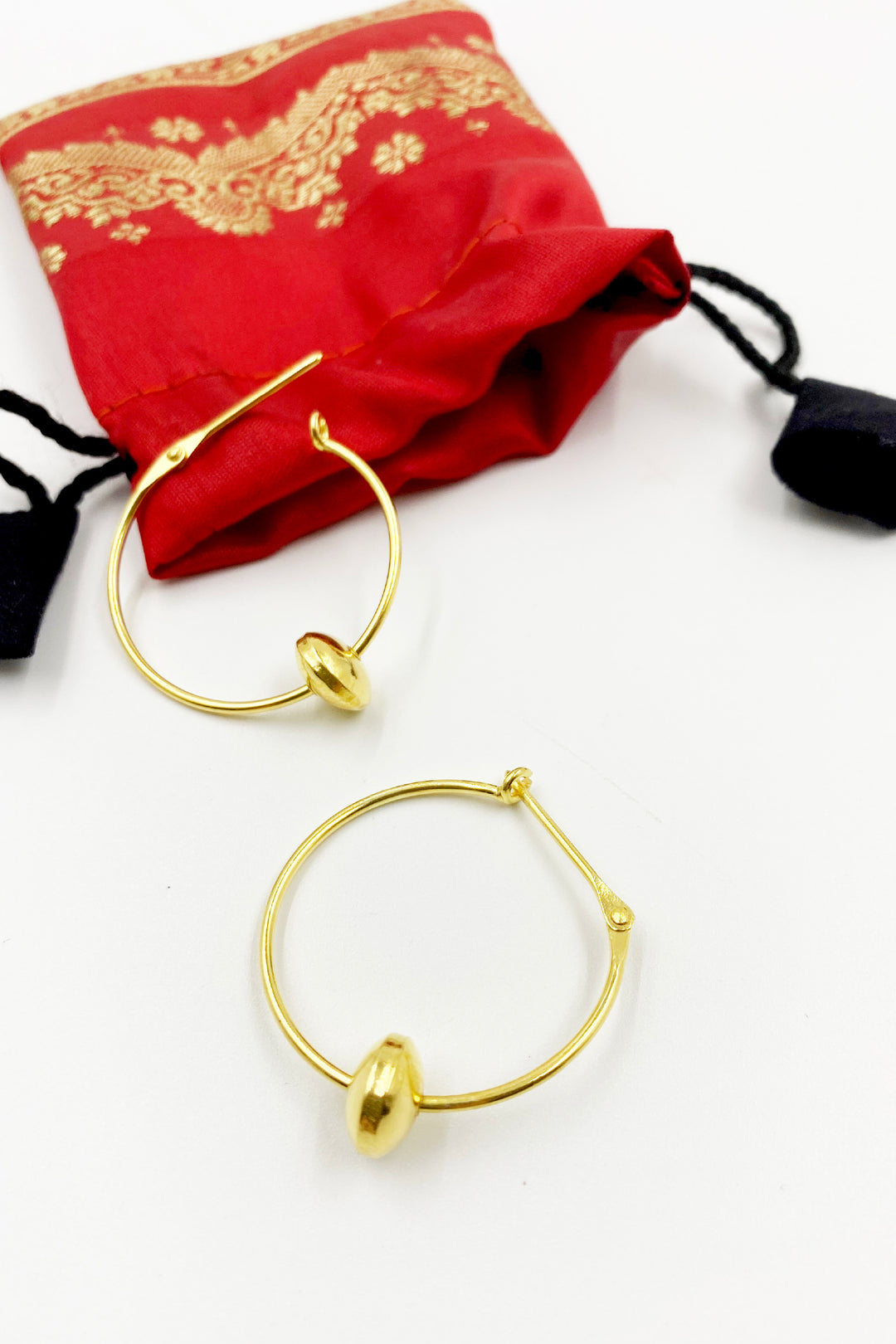 Samsara hoops gold