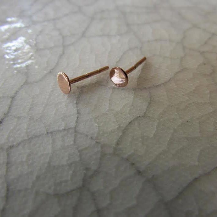 Solis rose gold stud matt or polished